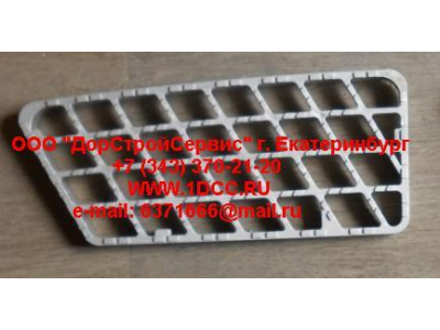 Подножка алюминиевая средняя правая SH F3000 SHAANXI / Shacman (ШАНКСИ / Шакман) DZ13241240314 фото 1 Новосибирск